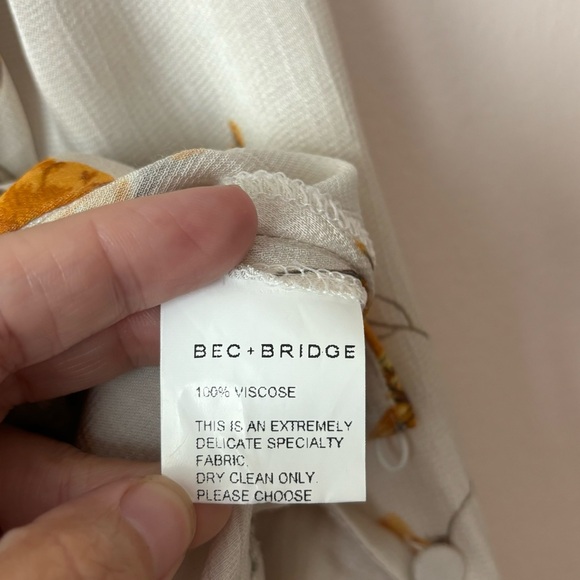 Bec + Bridge Floral Blouse 4 - Picture 7 of 8